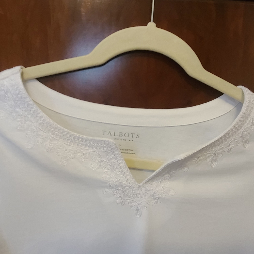 Talbots t shirt